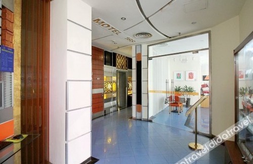 Zhanqiao Hotel | Home Inn Selected Qingdao Railway Station Zhanqiao Zhongshan Road