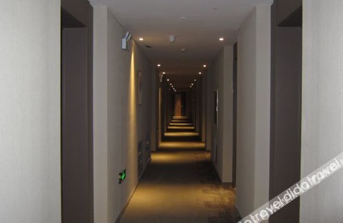 Dong'an District Hotel | Homeinn · neo (Mudanjiang Railway Station Dashang New Mart)