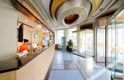 Zhanqiao Hotel | Home Inn Selected Qingdao Railway Station Zhanqiao Zhongshan Road