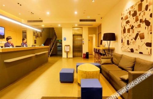 Weidu District Hotel | Hanting Hotel Xuchang Wenfeng Square
