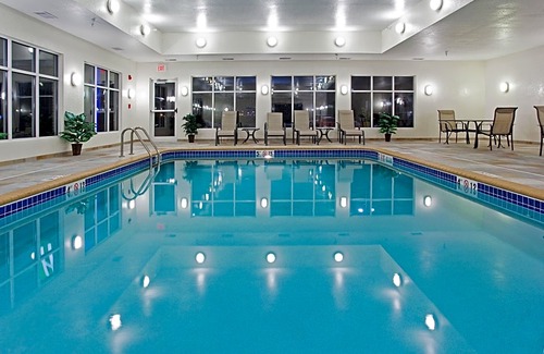Buffalo Hotel | Holiday Inn Express Buffalo By IHG
