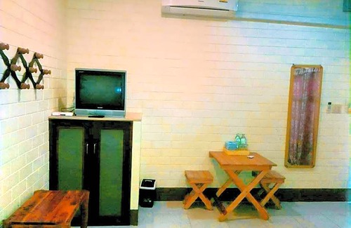 Chom Bueng Otro | My Home Guest House