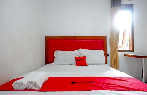 Wonosobo Hotel | RedDoorz near Alun Alun Wonosobo 2