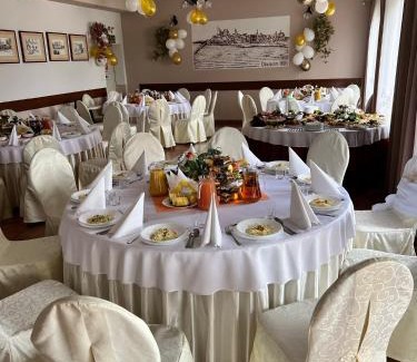 Brzezinka Hotel | Zajazd Skorpion B&B