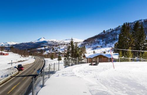 Oye Hotel | Pettersbu - Strandafjellet
