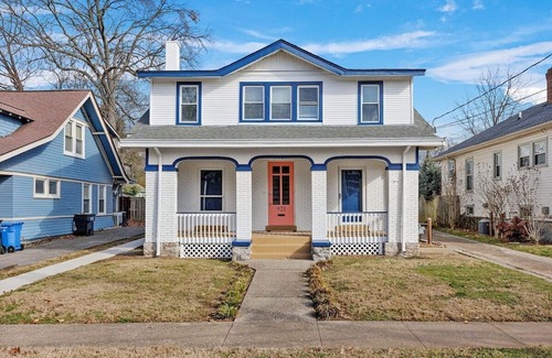 Lexington Apartamento | This apartment is a 1 bedroom(s), 1 bathrooms, located in Lexington, KY.