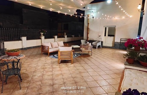 Carini Apartamento | Cute Deluxe cozy room with bathroom, kitchen and garden