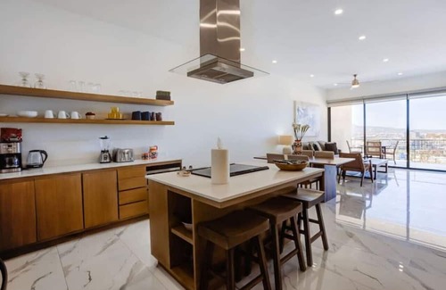 Pedregal Condominio | Elite Ocean View Retreat+ Roof Pool