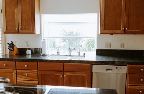 San Diego Casa | Beach and Racetrack Hideaway! Beautiful home in a safe gated Del Mar community.