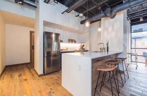 Historic South Hill Apartamento | This serviced apartment is a 1 bedroom(s), 1 bathrooms, located in Lexington, KY.