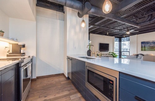 Historic South Hill Apartamento | This serviced apartment is a 1 bedroom(s), 1 bathrooms, located in Lexington, KY.