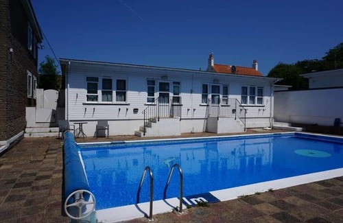 Les Pieces Apartamento | Self-Catering Apartment in Guernsey