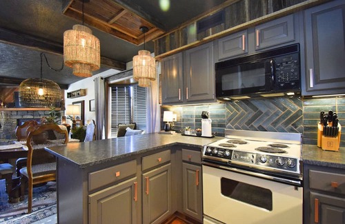 Blowing Rock Condominio | Juniper 10 | Fireplace, Restaurant, Pool, Spa