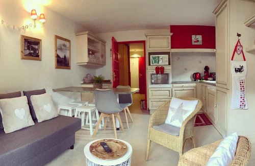 Valloire Apartamento | Centro estación, terraza, tv, local para esquís, 45m², Valloire