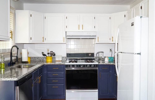 Lexington Casa | Hartland's Hideaway!