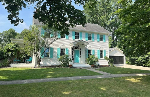 Yellow Springs Casa | TOP Yellow Springs BnB+ Pet Friendly