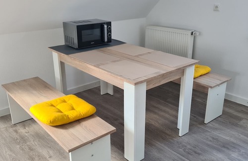 Petersberg Apartamento | Studio 'Vorder Rhön Haus 21a' with Wi-Fi