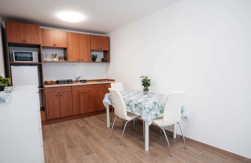 Murau Apartamento | Apartment 'Ferienwohnung Bosco' with Wi-Fi