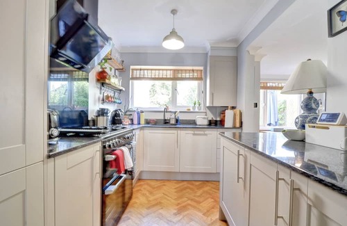 Felsted Casa | Charming 4 bedroom home in Felsted