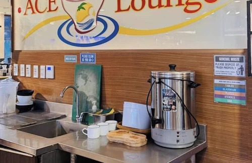 Kapitolyo Apartamento | Ace Suites by the WaterSpa - Budget Accommodation