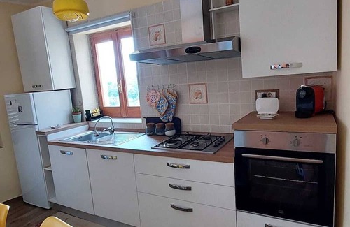 Monterosso Calabro Apartamento | Apartment at Aunt Maria's along the path of the Kalabria Coast to Coast