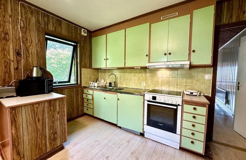 Torslanda Apartamento | Workers - 7BR - 2bath - Volvo - Parking lot - All-inclusive