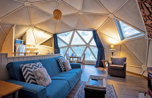 Westbrook Meadows Cabina | Experience Dome Sweet Dome for a unique getaway