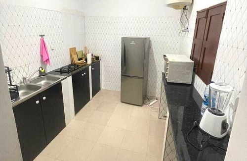 Luanda Apartamento | House with private security and breakfast included 20 min. from Int. Airport.