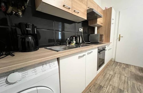 Simmering Apartamento | Beautiful Room in Modern Flat – Simmering Area