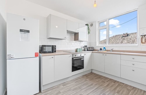 Cribbs Causeway Apartamento | Esmerelda | Sleeps 8 | Contractors | Free Parking