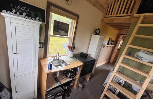 Willsboro Cabina | Rustic ADK cabin off grid with electric option