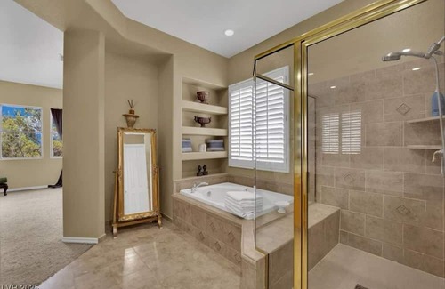Summerlin Casa | Golden Hour Estate-Pool/jacuzzi/Gated/Lux