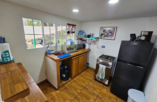 Barra de Santiago Casa | 3-bedroom house with swimming pools and access to the beach in Barra de Santiago