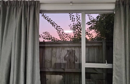 Mount Albert Casa | 3 Bedroom Small House B