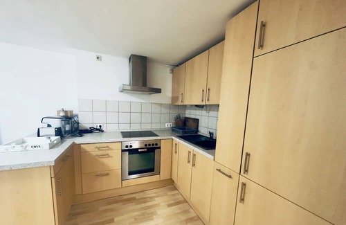 Friedrichsdorf Apartamento | Spacious 4-room apartment with terrace and garden