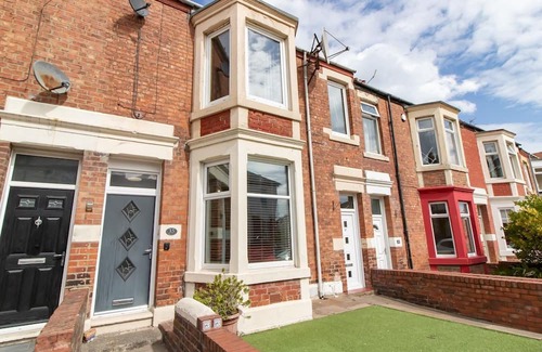 Cullercoats Apartamento | Pass the Keys | Charming Seaside Retreat | 2BR Flat in Cullercoats
