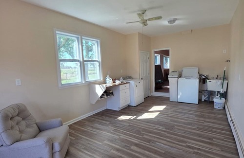 Bad Axe Casa | Spacious 3-bedroom house in Bad Axe, walking distance to Hospital, Tec center.