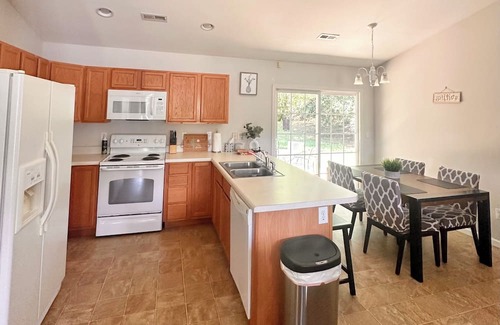 Woodruff Casa | Superb 3-bedroom house in quiet cul-de-sac near Reidville, GSP, Tyger River Park
