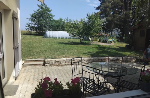 Chevigny-en-Valiere Casa | House 2.4.6 persons with swimming pool, petanque court near Beaune Vignoble