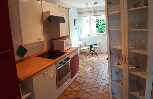 Elten Apartamento | Vacation apartment "Zum Lindenbrunnen"