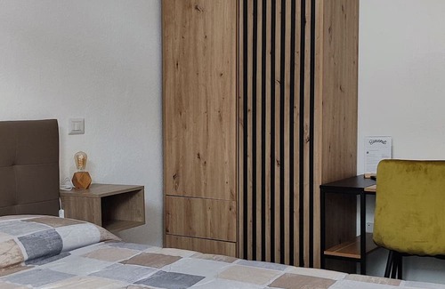 Sadali Cama Y Desayuno | Brand new b&b just minutes from sa stiddiosa