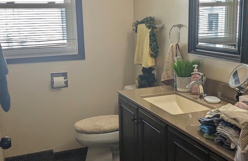 Lima Casa | Located right at the corner in a welcoming neighborhood with amenities nearby.