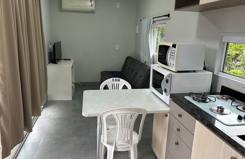 Carijos Casa | Container House Quiet location and easy access to the center and also to BR470.