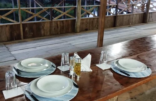 Amazon River Chalet De Esquí | Amazon Private Tours Jungle Lodge