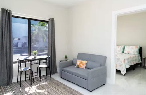 Newlands Apartamento | Charming 1-bedroom apartment in enchanting Savannah, Cayman Islands