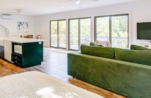 Aquebogue Apartamento | North Fork Charmer