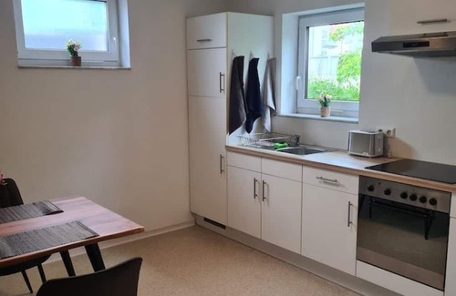 Hofherrnweiler Apartamento | WellandHome - Business apartment - 4 single beds
