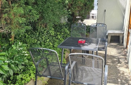 Hofherrnweiler Apartamento | WellandHome - Business apartment - 4 single beds