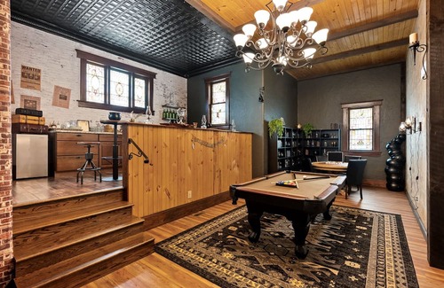 Gann Casa | Enchanting Castle Stay | Wizard Inspired 4BR - Sleeps 12