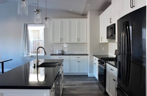 Rohnerville Casa | 3-bedroom house with a view